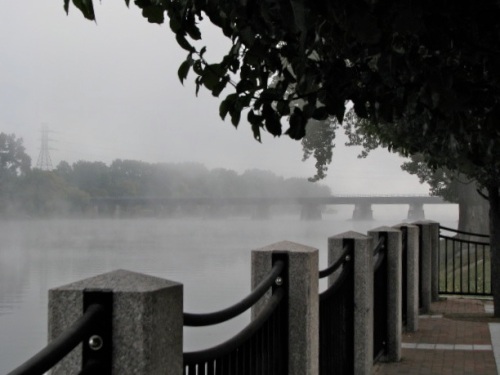 CSX rail bridge in the fog as seen from Riverside Park esplanade - 8 AM 21Sep09