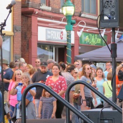 Jay Street stage audience